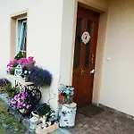 شقة Poustka